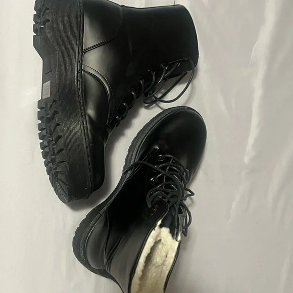 Combat boots - Picture 3 of 4